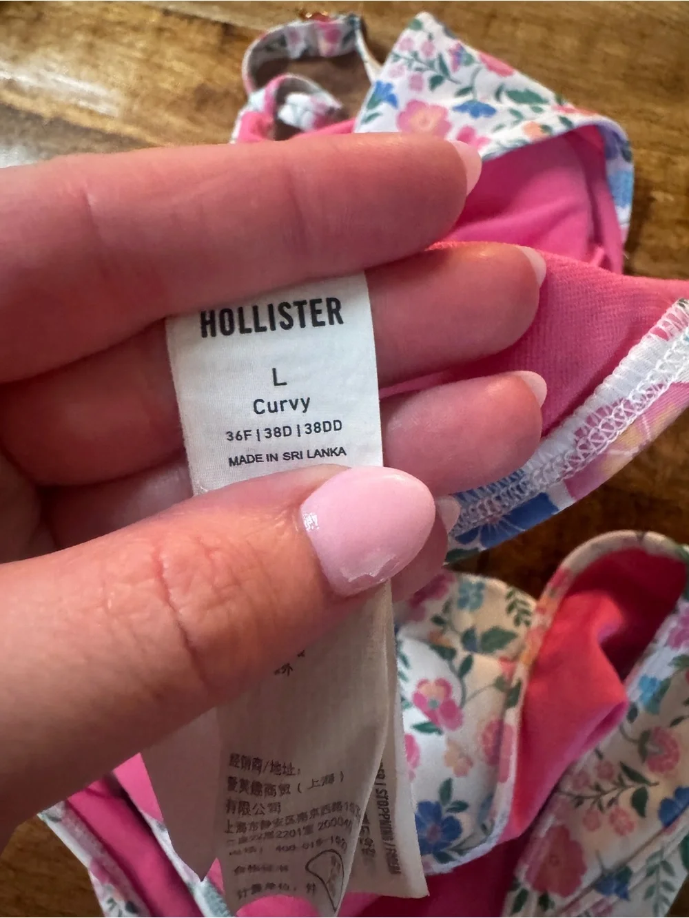 Hollister Floral Underwire Bikini Set in Pink and White